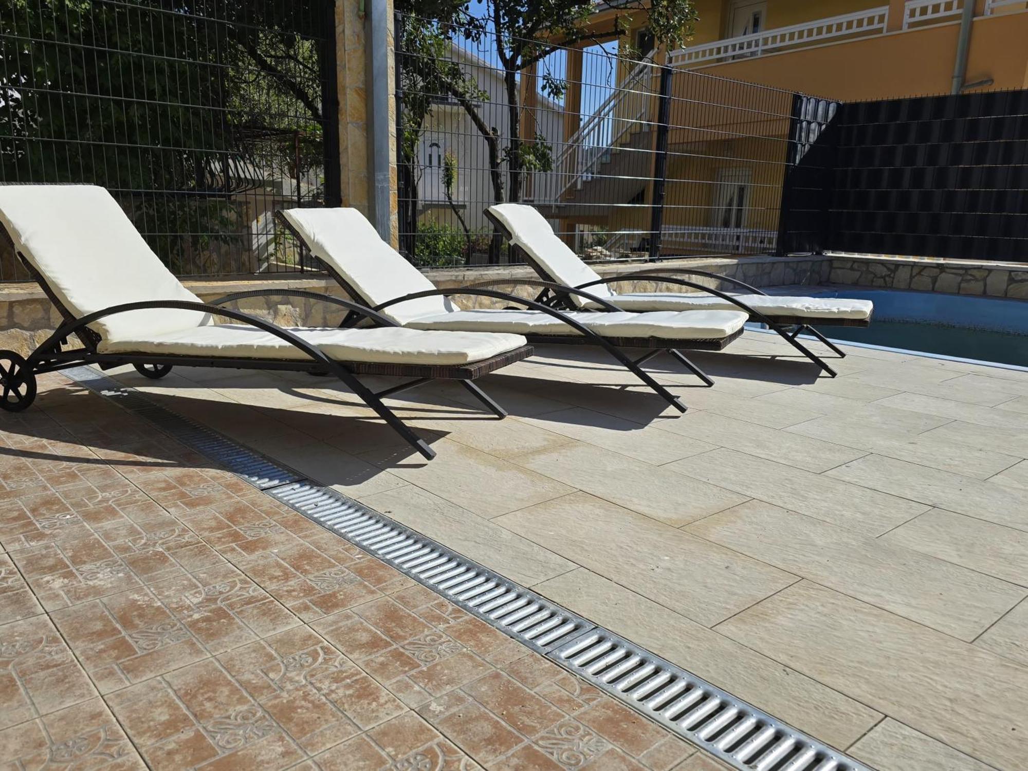Apartment Jakasa Trogir Zewnętrze zdjęcie