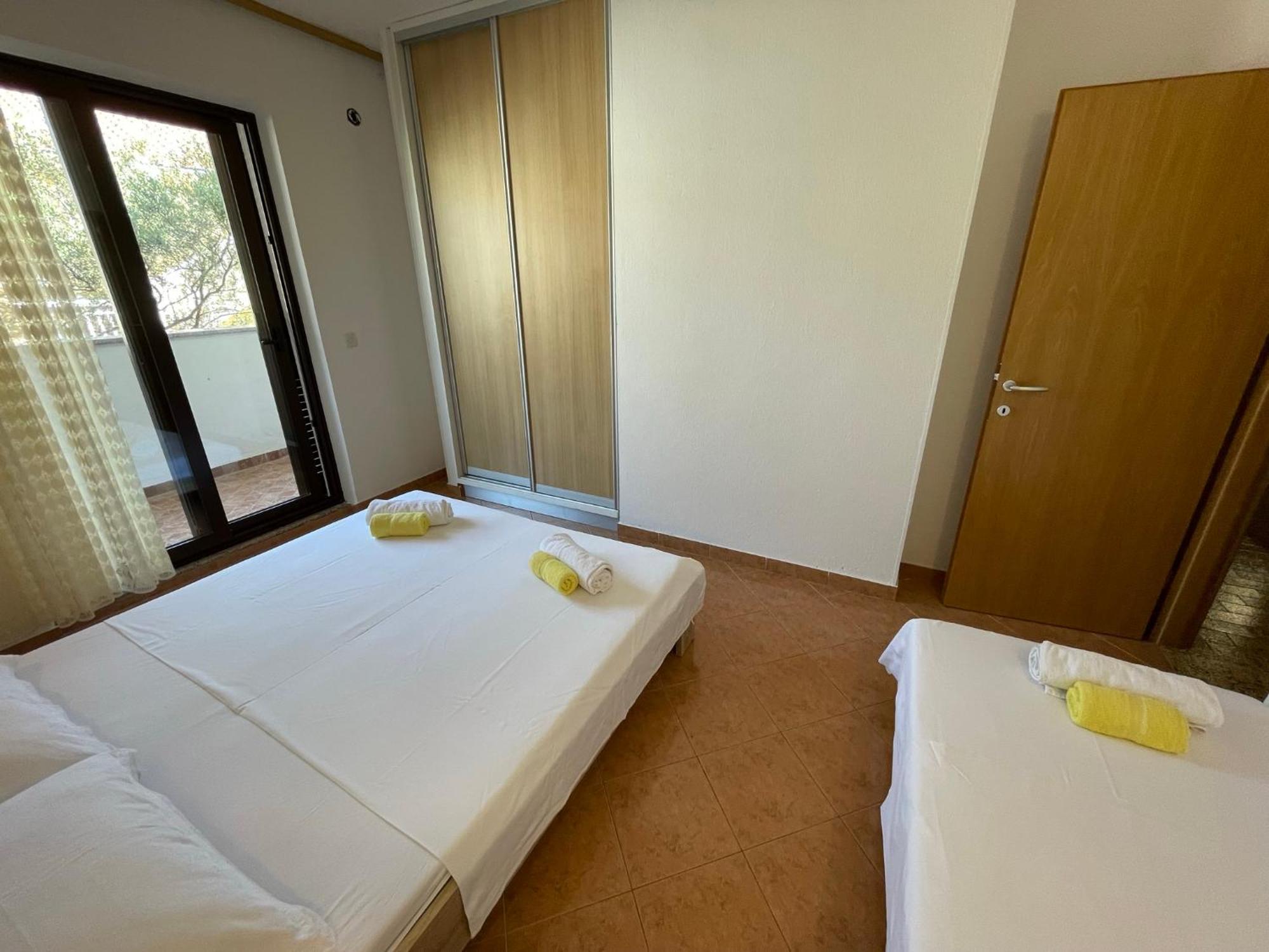 Apartment Jakasa Trogir Zewnętrze zdjęcie