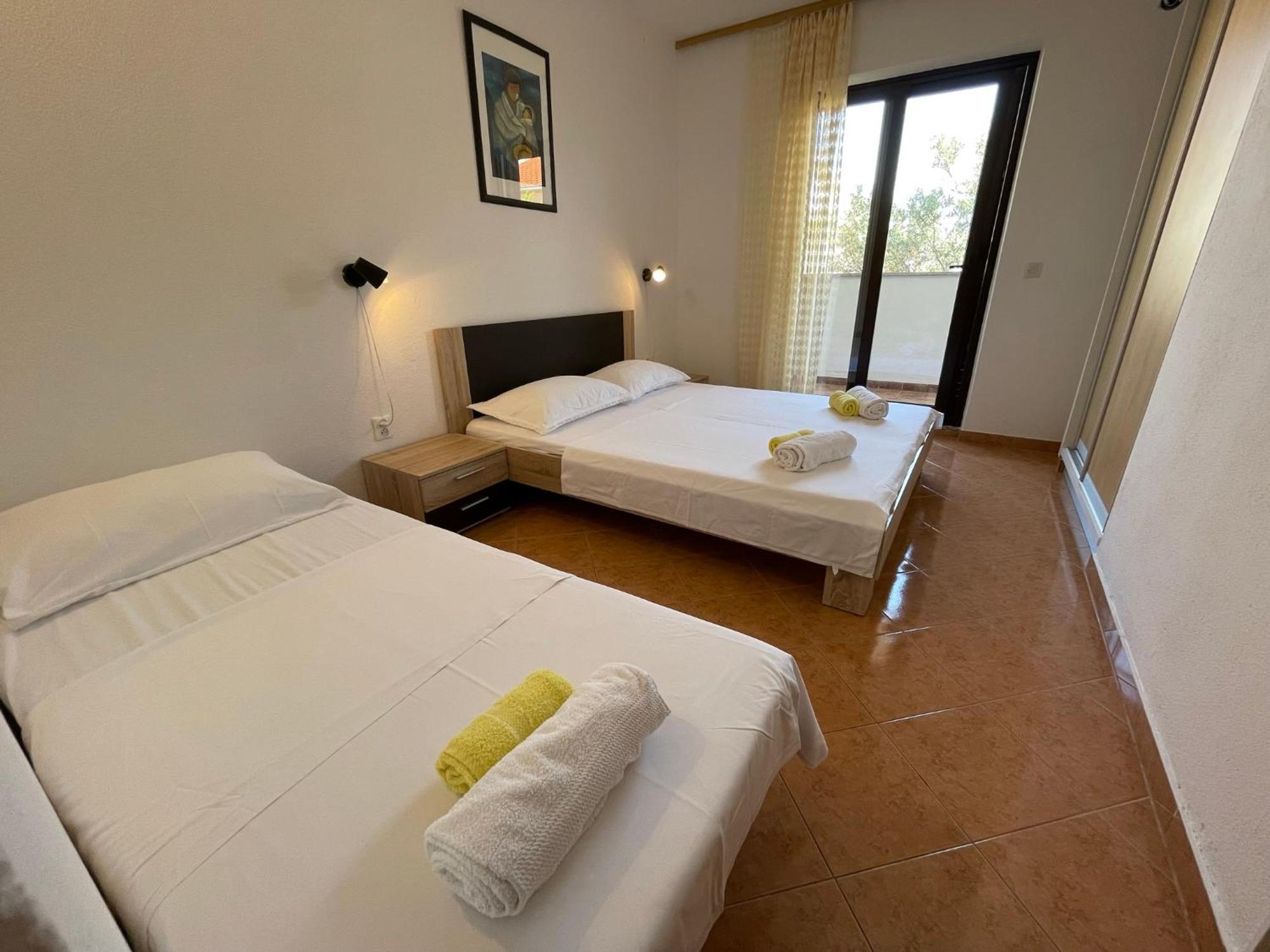 Apartment Jakasa Trogir Zewnętrze zdjęcie