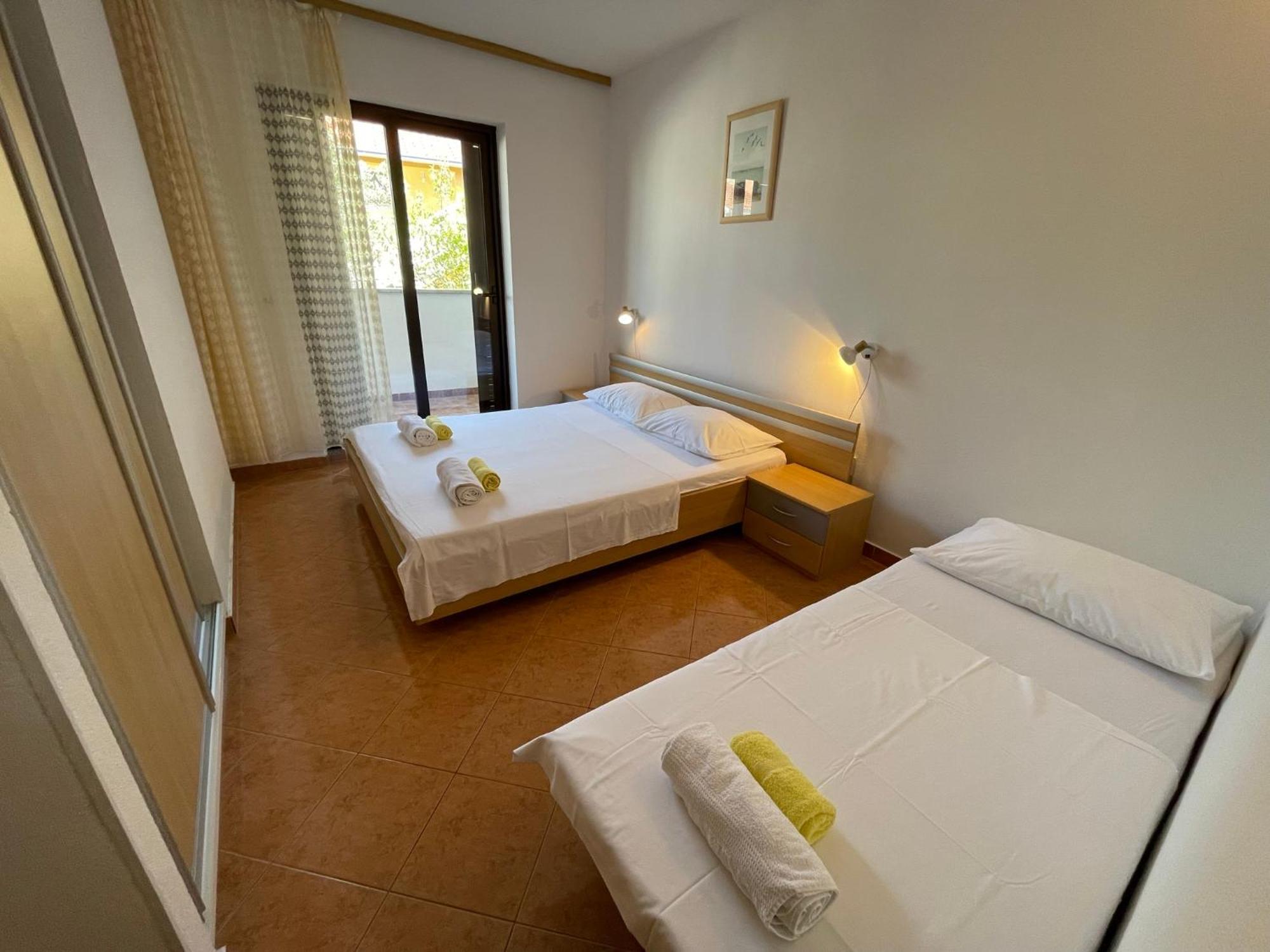 Apartment Jakasa Trogir Zewnętrze zdjęcie
